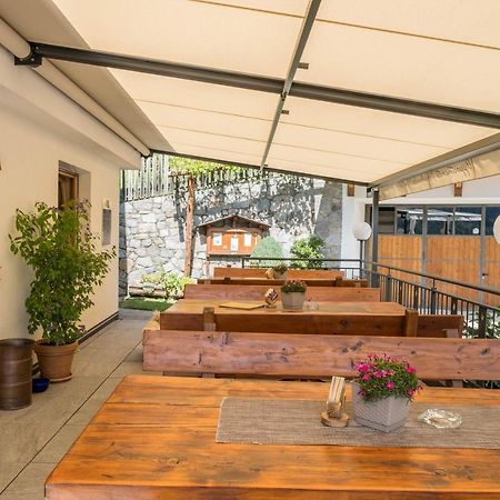 Hofschenke Pfeiftal - Bergwiese San Martino di Castrozza Eksteriør billede