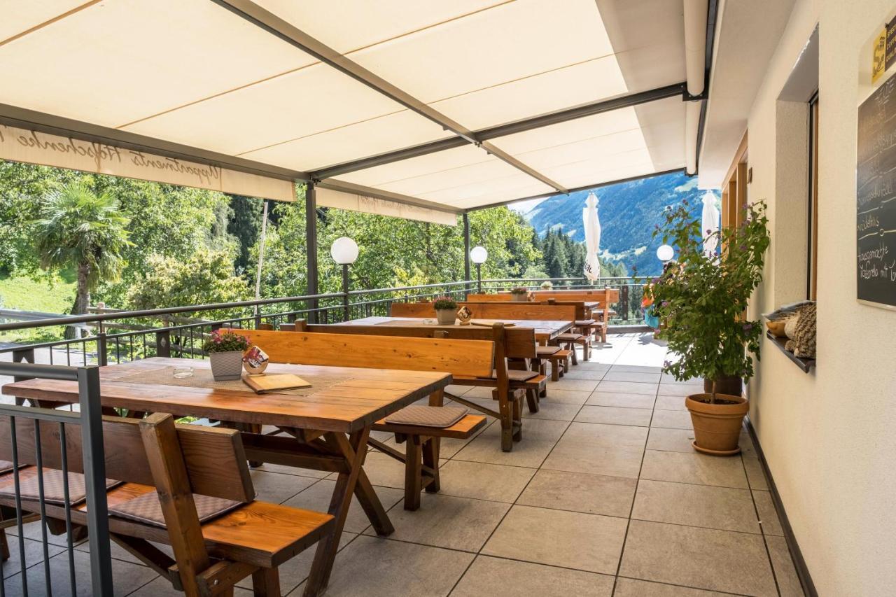 Hofschenke Pfeiftal - Bergwiese San Martino di Castrozza Eksteriør billede